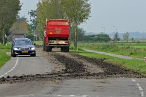 modder op de weg